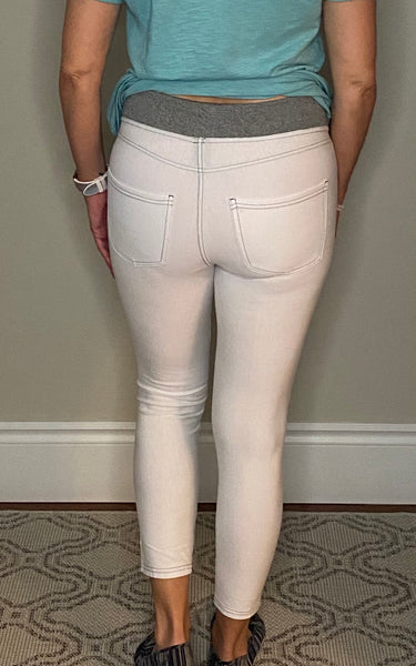 White Sweatshirt Denim Hue Capri Pant